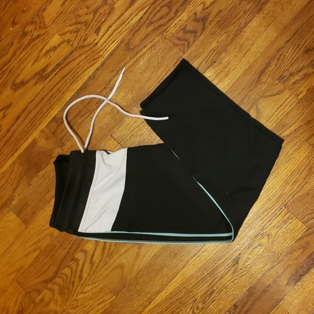 Fabletics Leggings - Picture 4 of 4